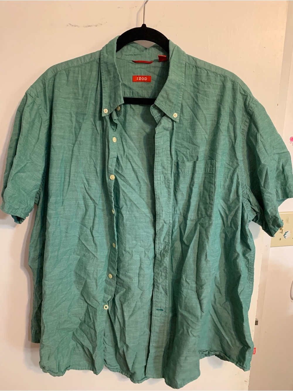 Izod Men's Short-Sleeve Button-Down Shirt in Teal